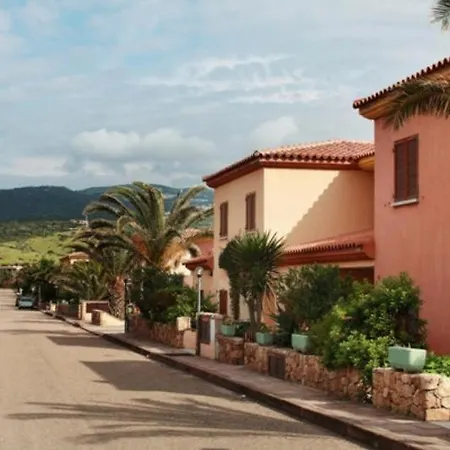 Complesso Cala Longa Apartment *