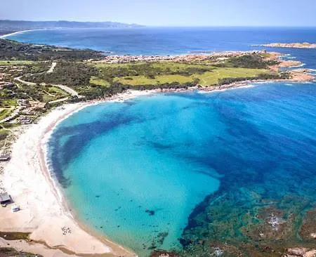 Apartment Complesso Cala Longa Vignola Mare